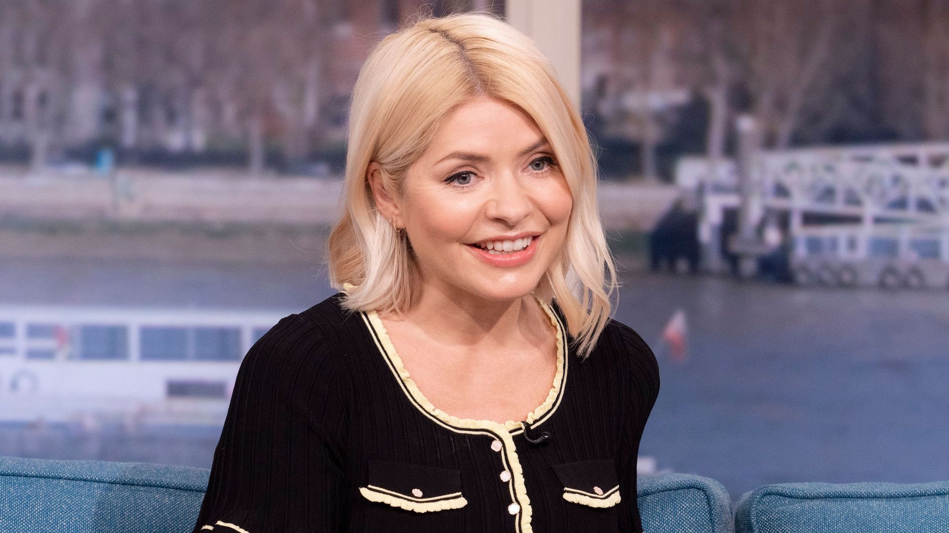 Holly Willoughby slammed for post promoting £1500 treatment
