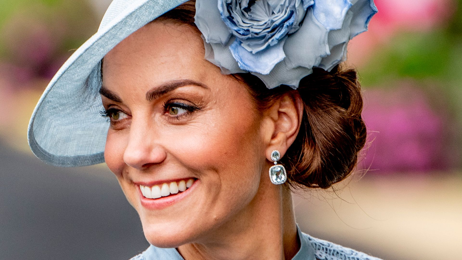 Kate Middleton wearing blue at Royal Ascot in 2019