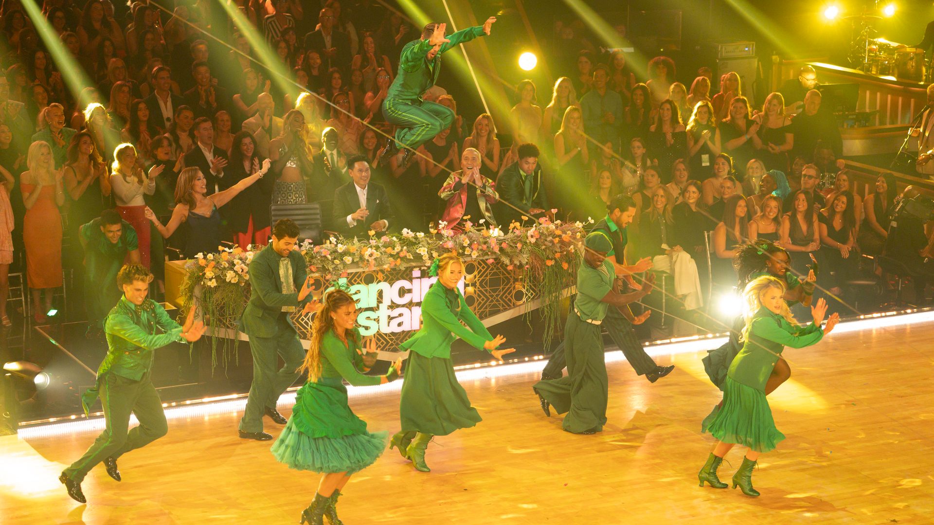DWTS episode 6 recap: Wicked Night brings movie cameos, sends 1 star home | HELLO!