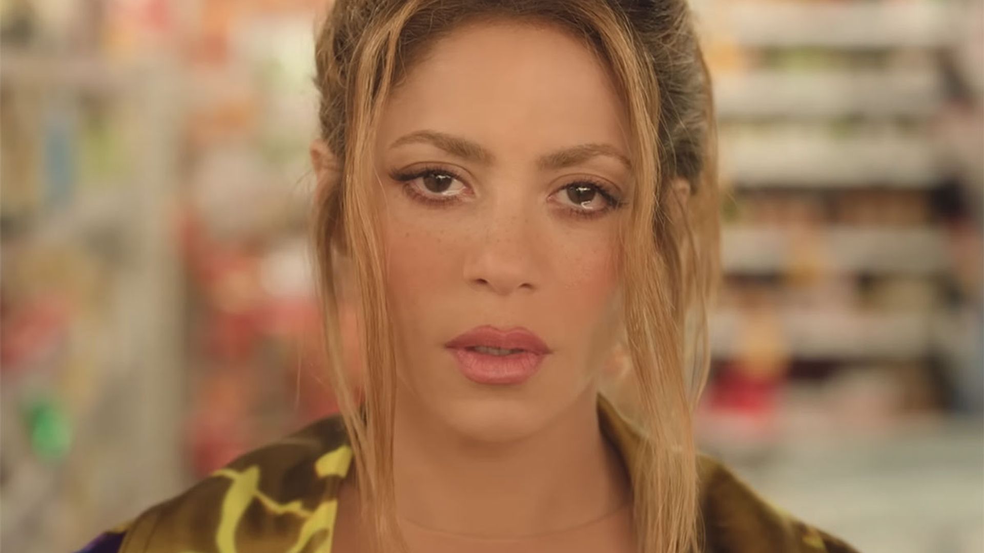 Shakira cries in new music video for 'Monotonia' which hints at her split  with Gerard Piqué - watch | HELLO!
