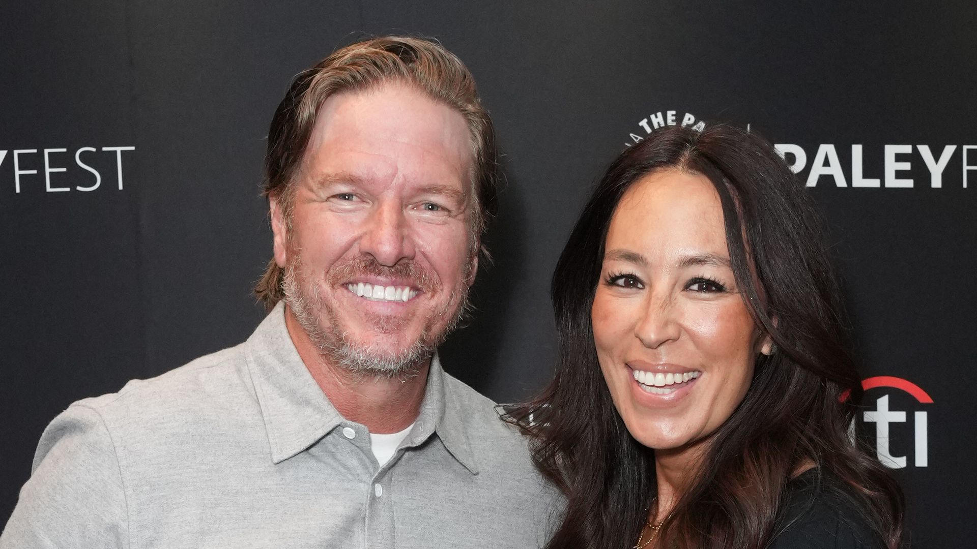Joanna Gaines catches husband Chip in embarrassing act — and you won't  believe what he's doing | HELLO!