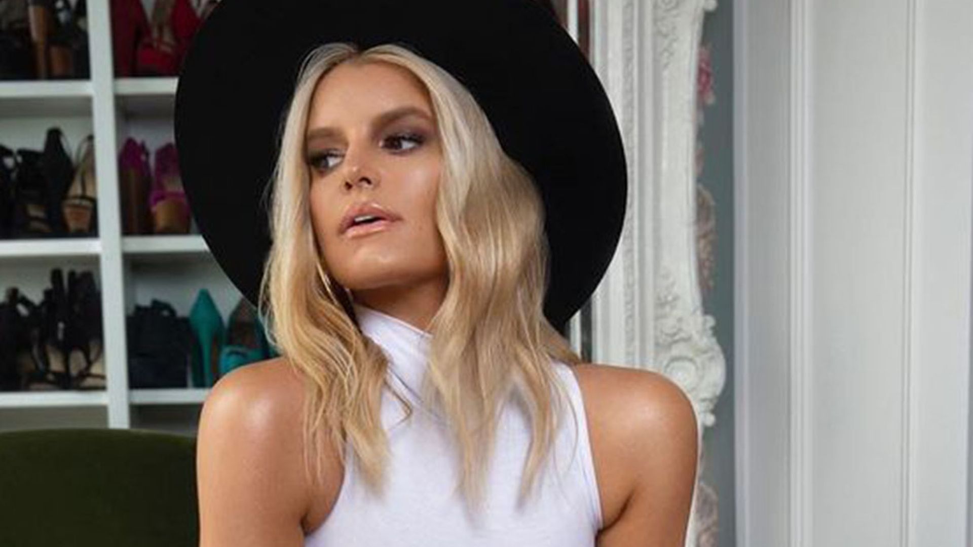 jessica simpson sultry