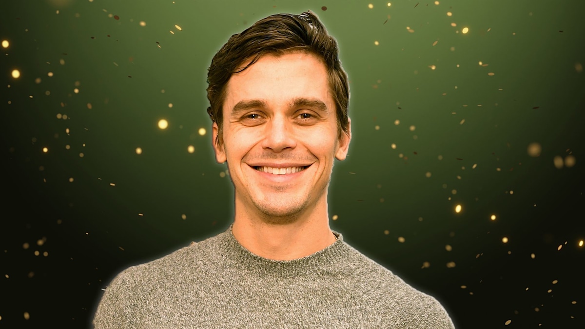 Exclusive: Queer Eye's Antoni Porowski's simple 5-word tip for the holiday season
