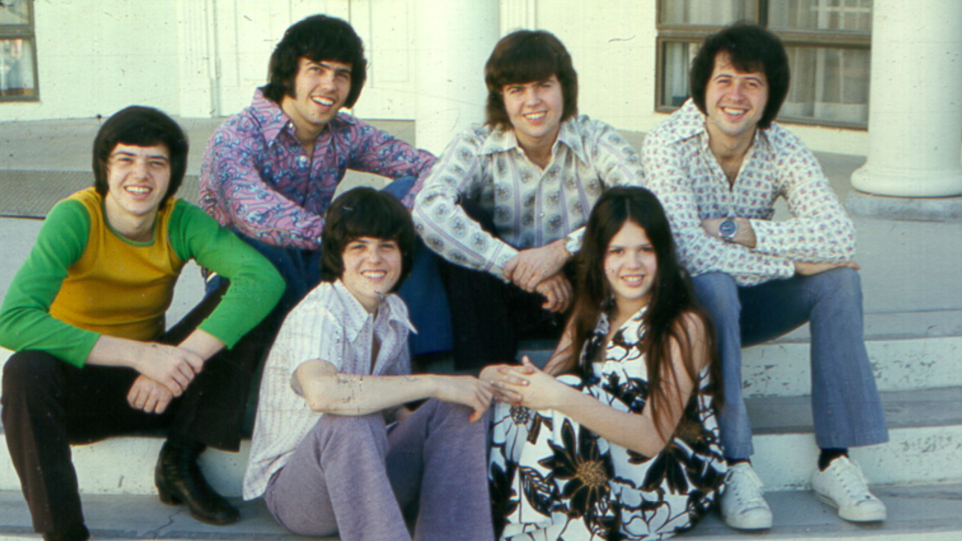 Photo of the Osmonds, Donny, Marie, Wayne, Alan, Merrill, Jay and Jimmy