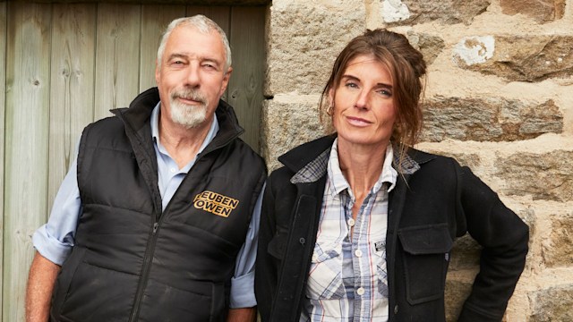 Amanda Owen on 'intertwined' life with ex Clive as she addresses 'custody'  and 'compromise' | HELLO!