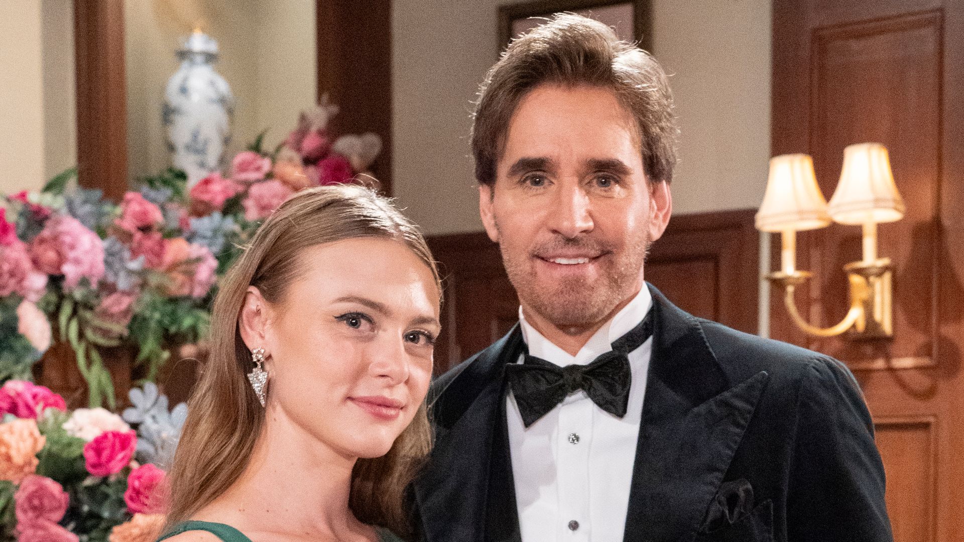The Muskrats (3) – Young And Restless The Young and the Restless - Sounds Very Simple - YouTube