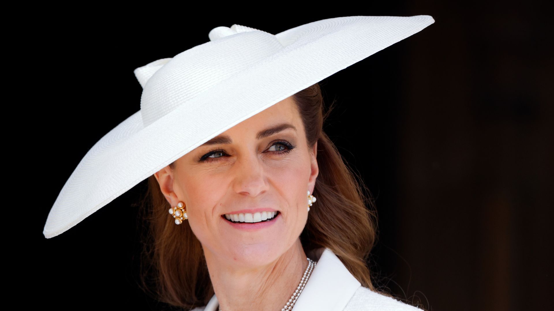 Kate Middleton in an all-white outfit