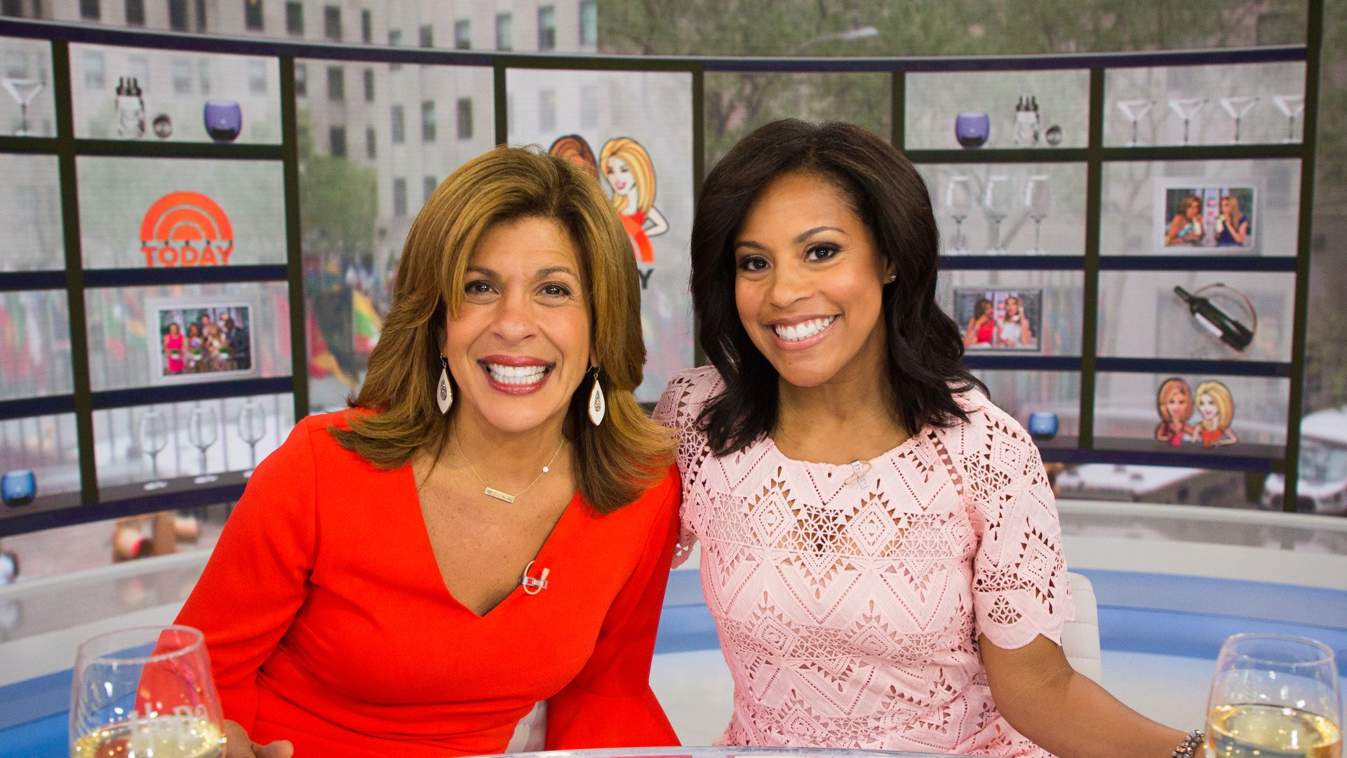 Hoda Kotb reaches out to Today's Sheinelle Jones with incredibly moving  message as star 'takes time off' | HELLO!