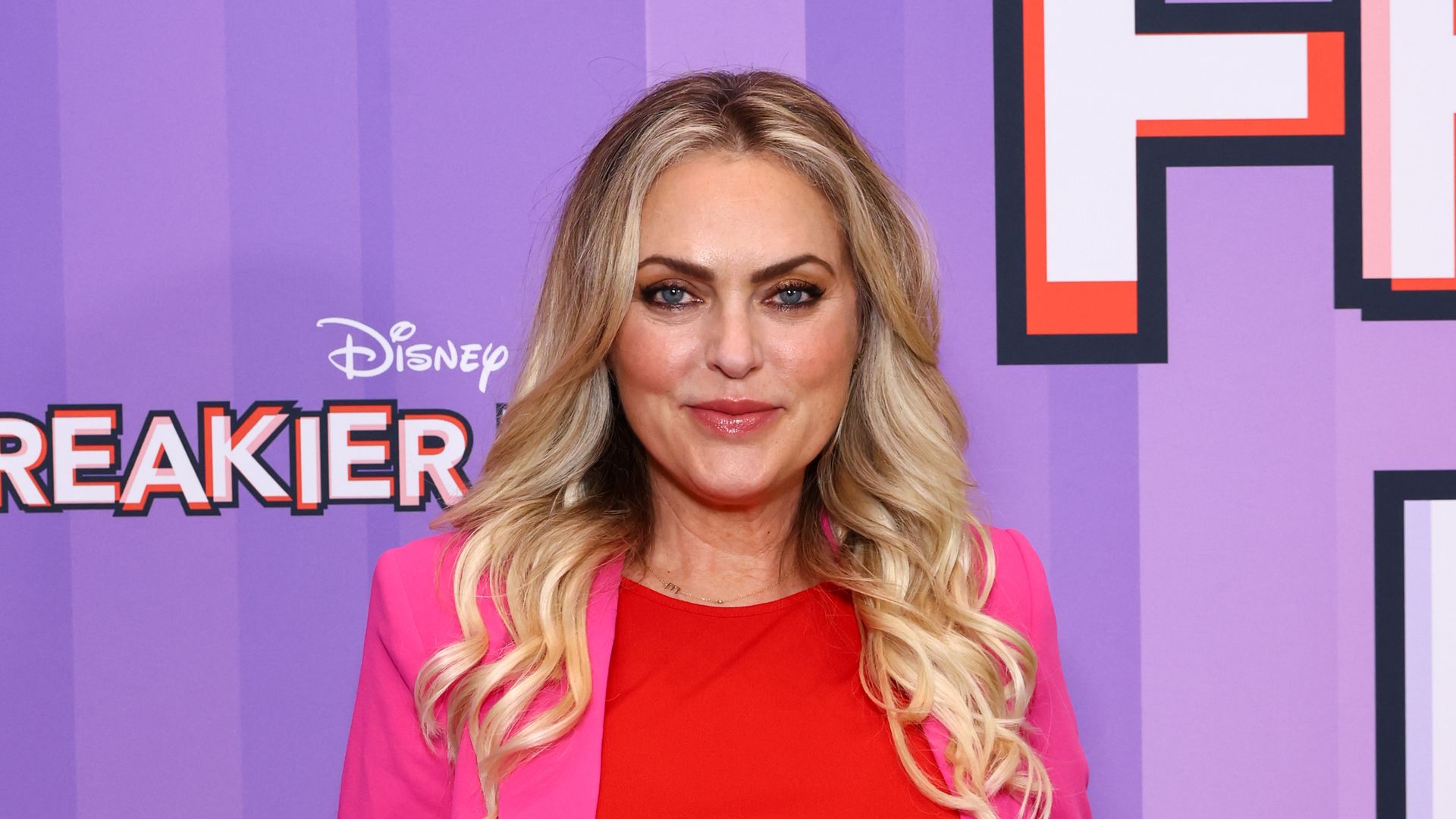 All about DWTS' Elaine Hendrix’s car accident and injury from over 30 years ago