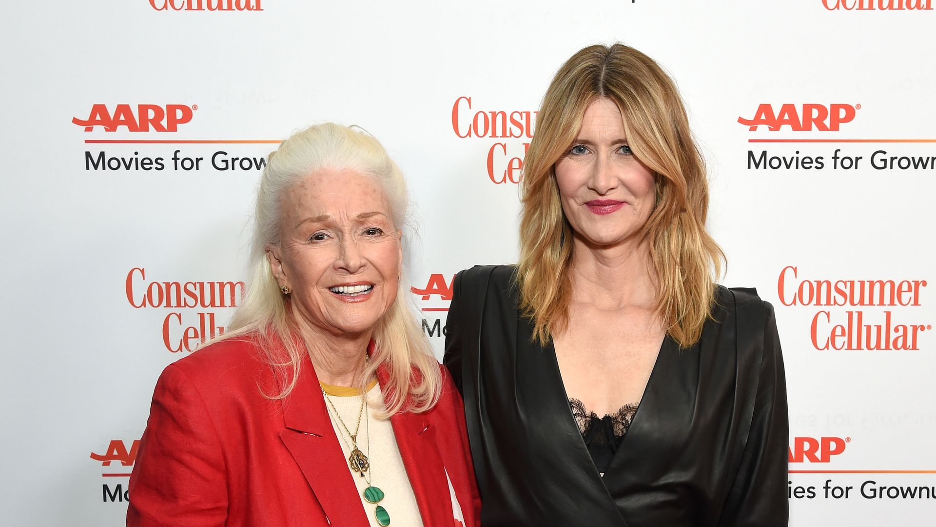 Laura Dern announces death of Oscar-nominated mom Diane Ladd at 89 — read heartbreaking note | HELLO!