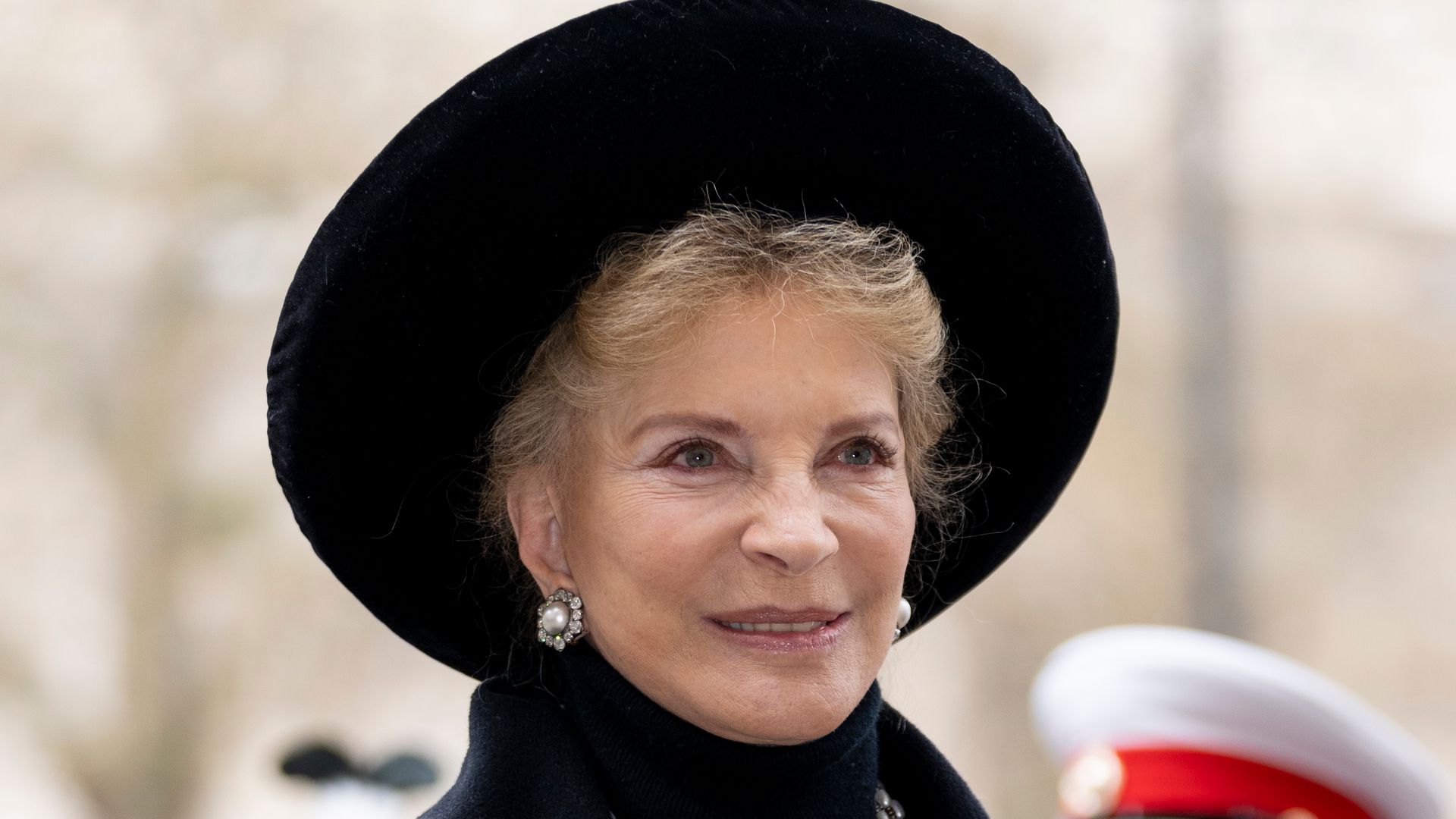 Princess Michael of Kent breaks her wrists after fall at Kensington Palace home