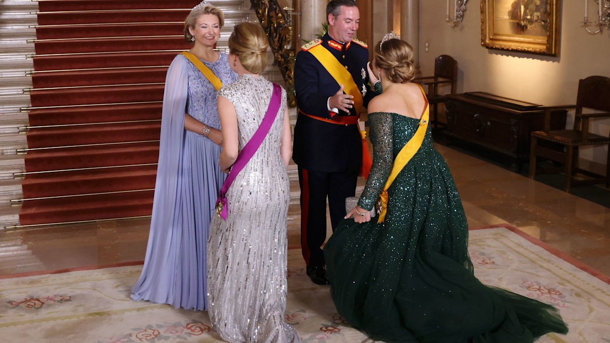 European princesses curtsey for new Grand Duke and Grand Duchess