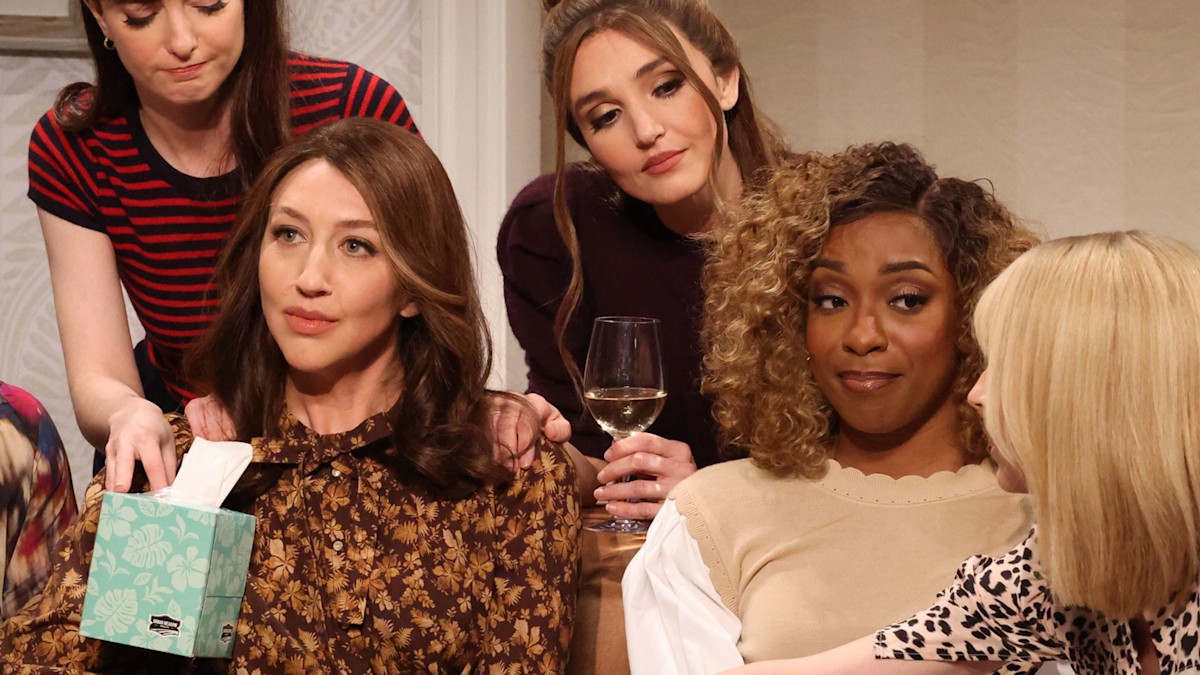 Beloved SNL star bids emotional farewell to show after 'seven unforgettable seasons'
