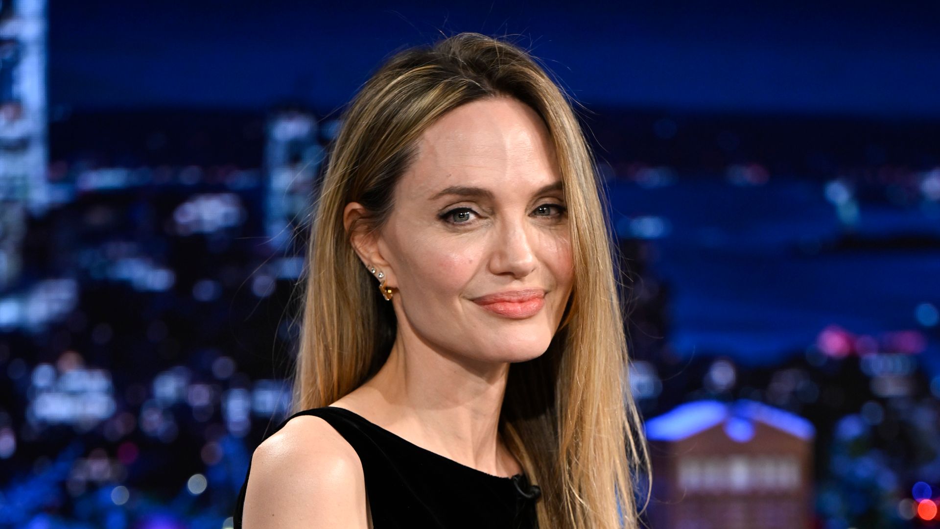 Angelina Jolie debuts gorgeous new look in first appearance since finalizing Brad Pitt divorce | HELLO!