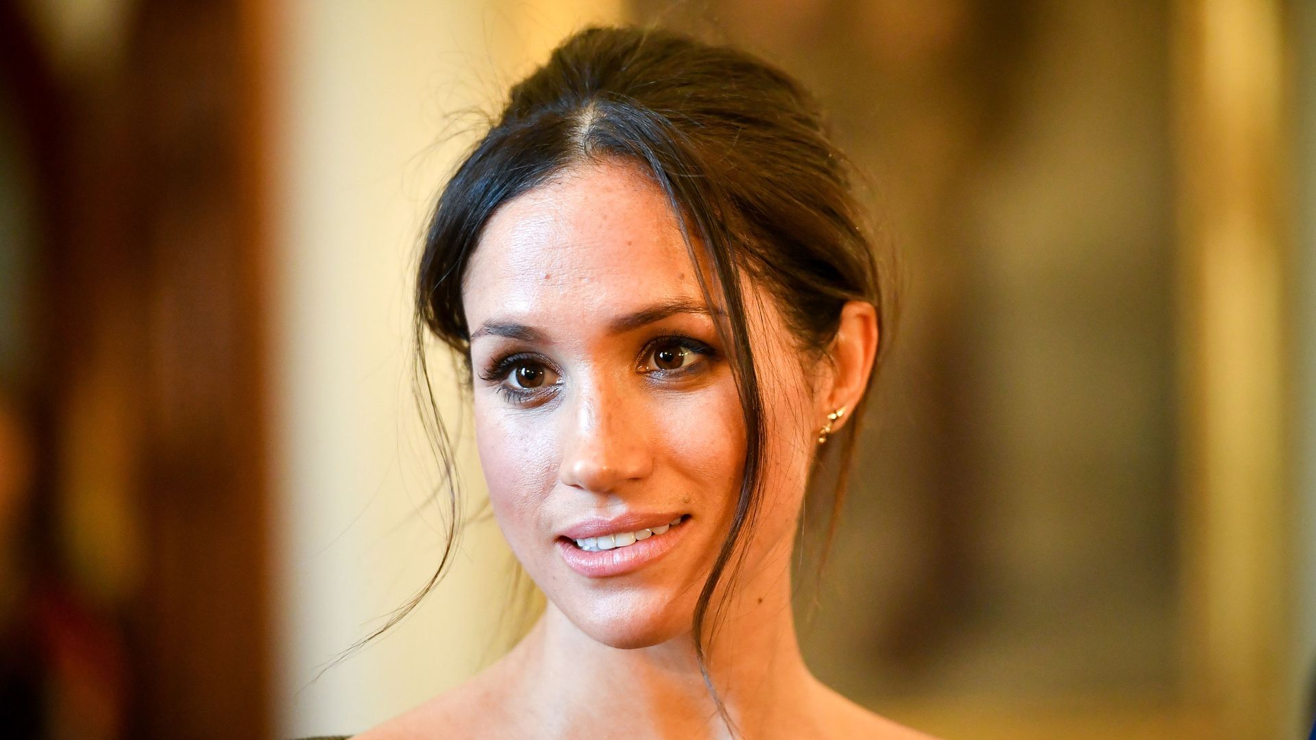 close-up brunette woman