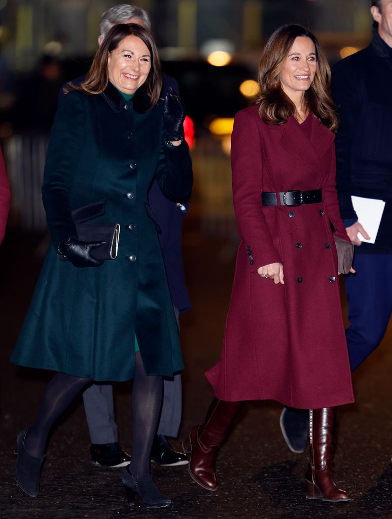 Carole dan Pippa Middleton