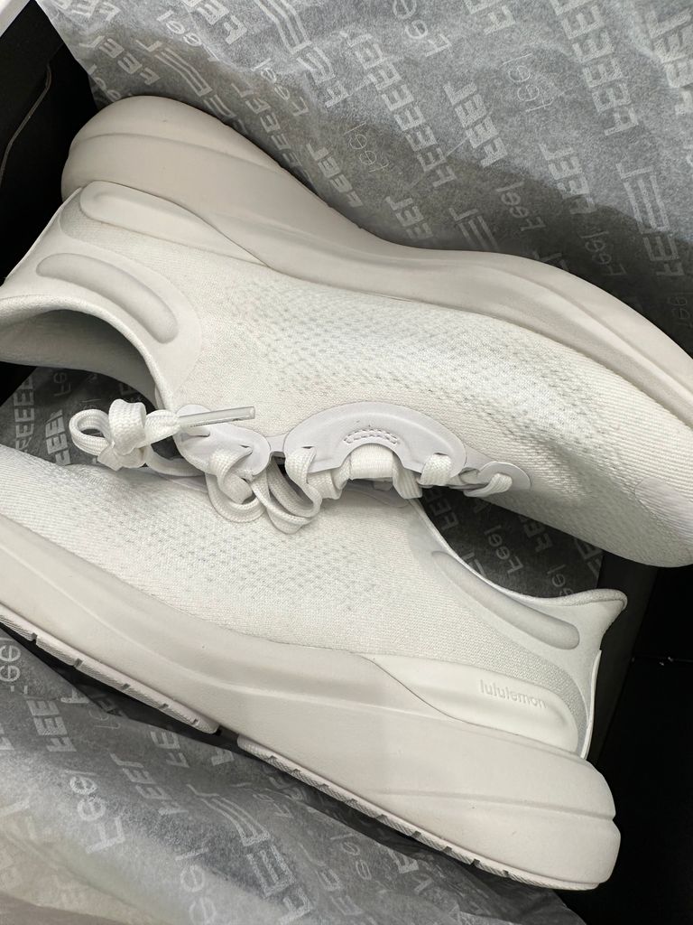 lululemon trainers