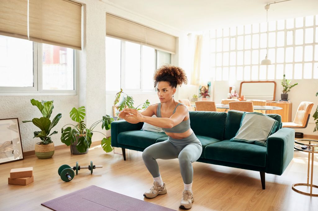 how to do a classic squat