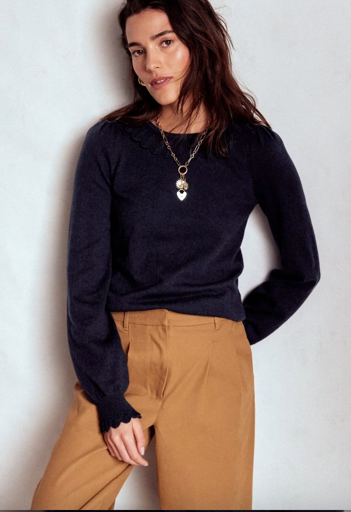 boden navy jumper