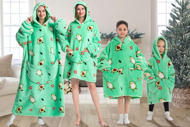 Wowcher Matching Family Snuggle Hooded Blankets