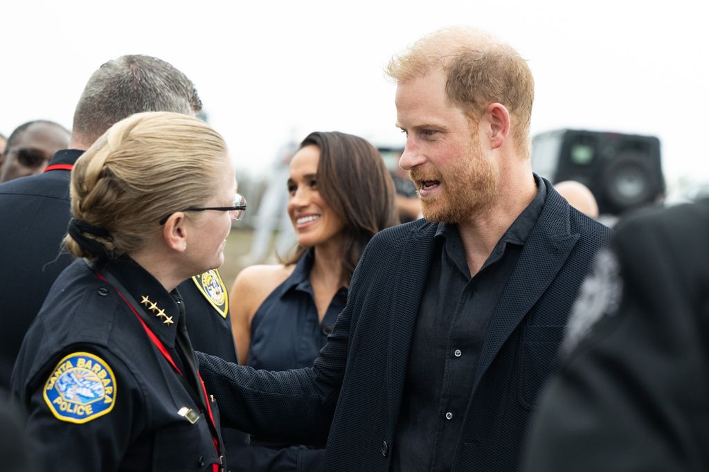 Price Harry chats to first responders