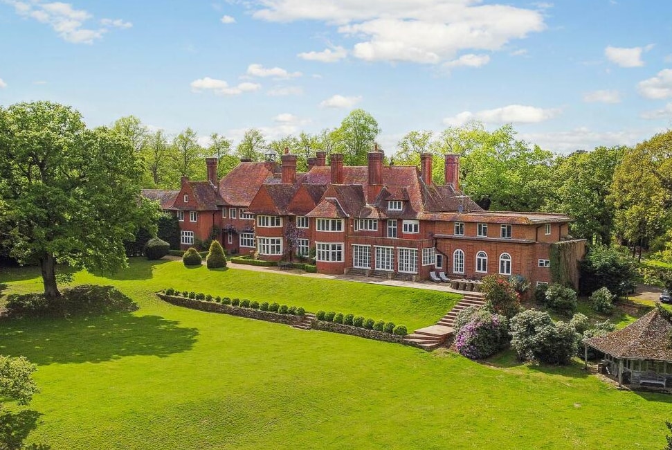 Aerial shot of Lock House in West Sussex where Adele used to live
