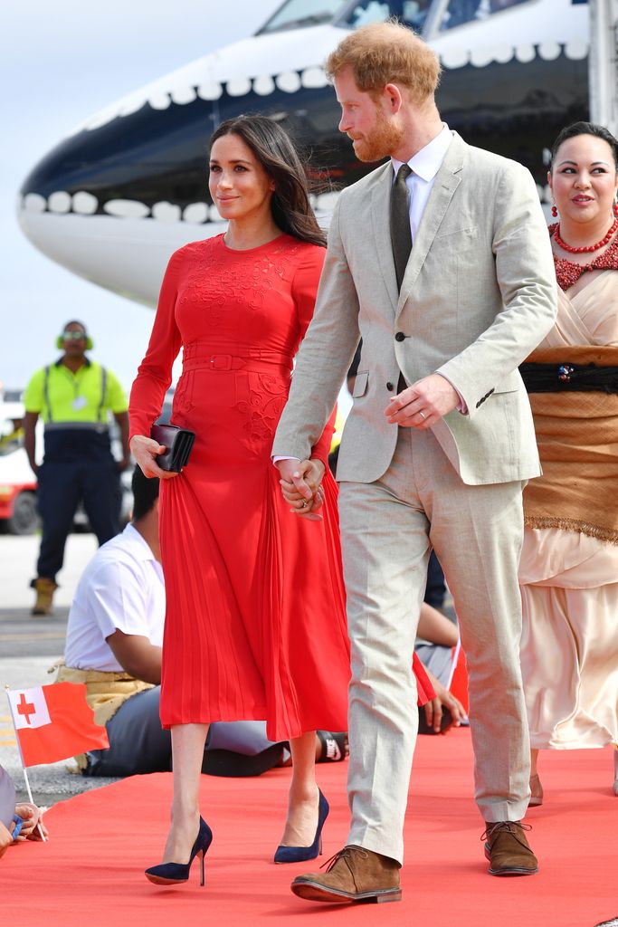 Meghan Markle dan Pangeran Harry tiba di Tonga