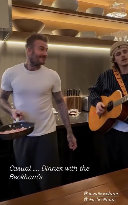 David and Cruz sang together in the sweet clip
