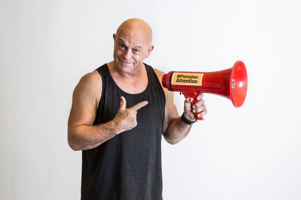 Ross Kemp pointing at a red megaphone