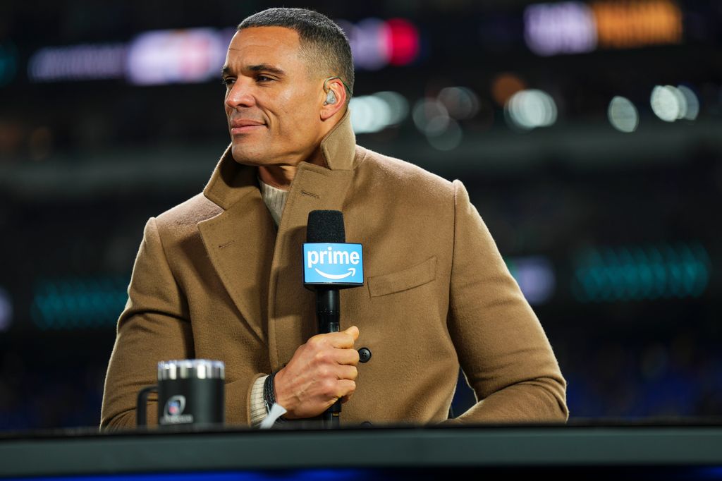 Sofia Vergara's co-star reveals she dated this NFL player – and it's not Tom Brady | HELLO!