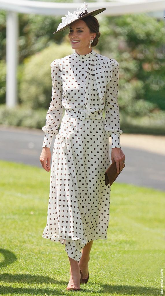 Putri Kate memakai titik -titik polka ke Royal Ascot