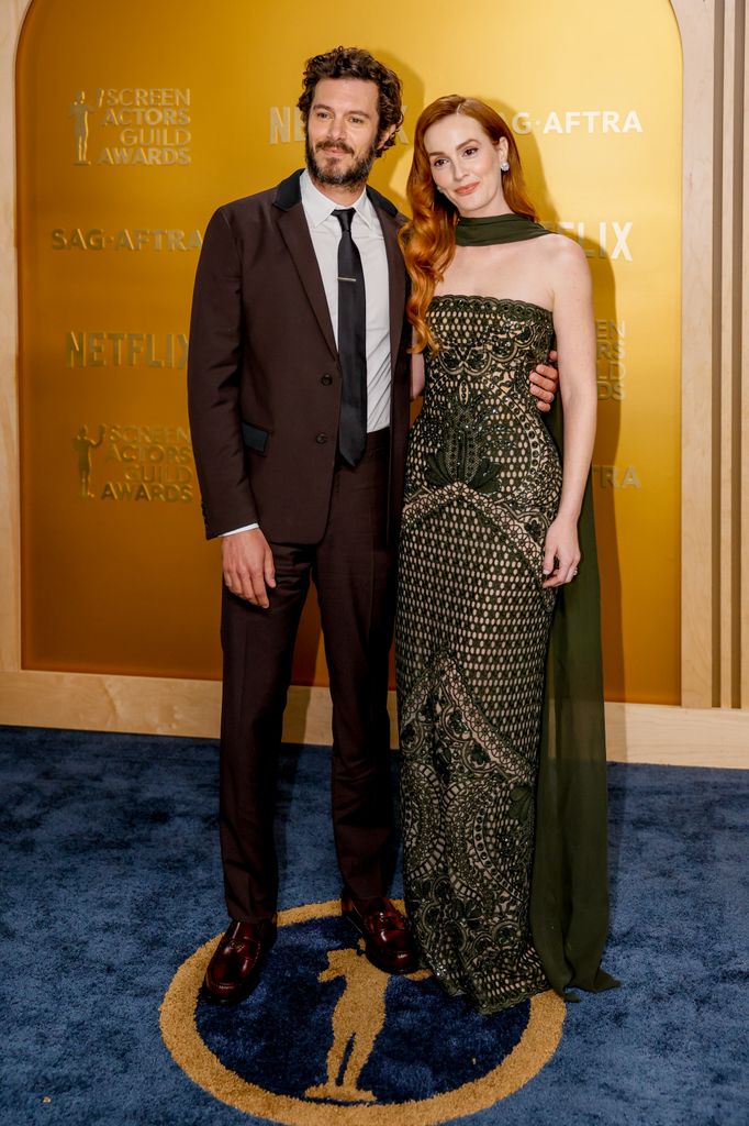 Adam Brody dan Leighton Meester di 31st Screen Actors Guild Awards di Shrine Auditorium dan Expo Hall di Los Angeles, CA, Minggu, 23 Februari 2025