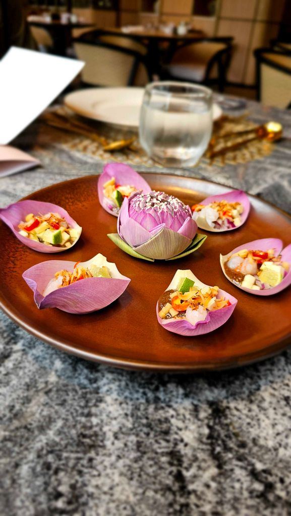 mieng kham bua lhuang at the IHG Chiang Mai