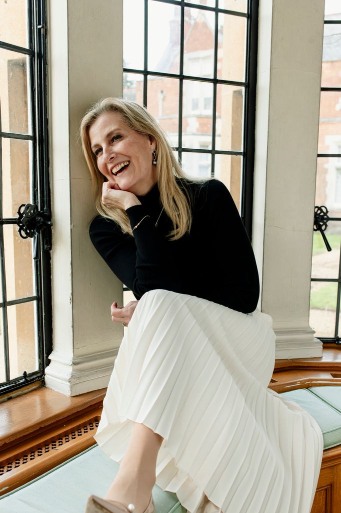 Istana telah berbagi foto baru Duchess of Edinburgh untuk menandai ulang tahunnya yang ke -60