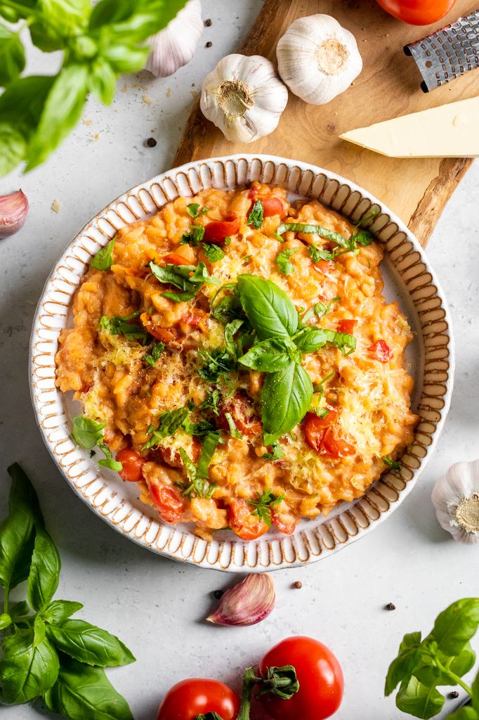 Vegan cherry tomato risotto