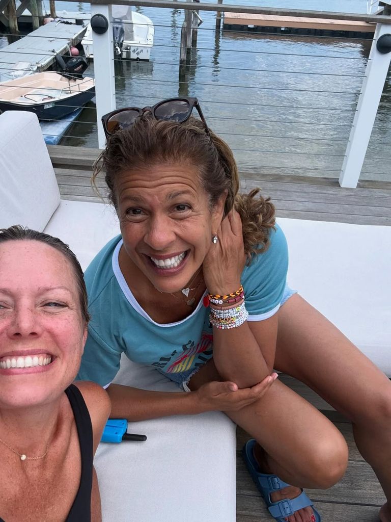 Dylan Dreyer and Hoda Kotb selfie by lake