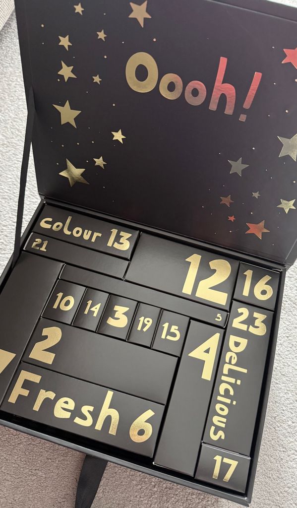 Kalender kedatangan kecantikan Marks & Spencer 2025 - foto diambil oleh penulis Leanne Bayley