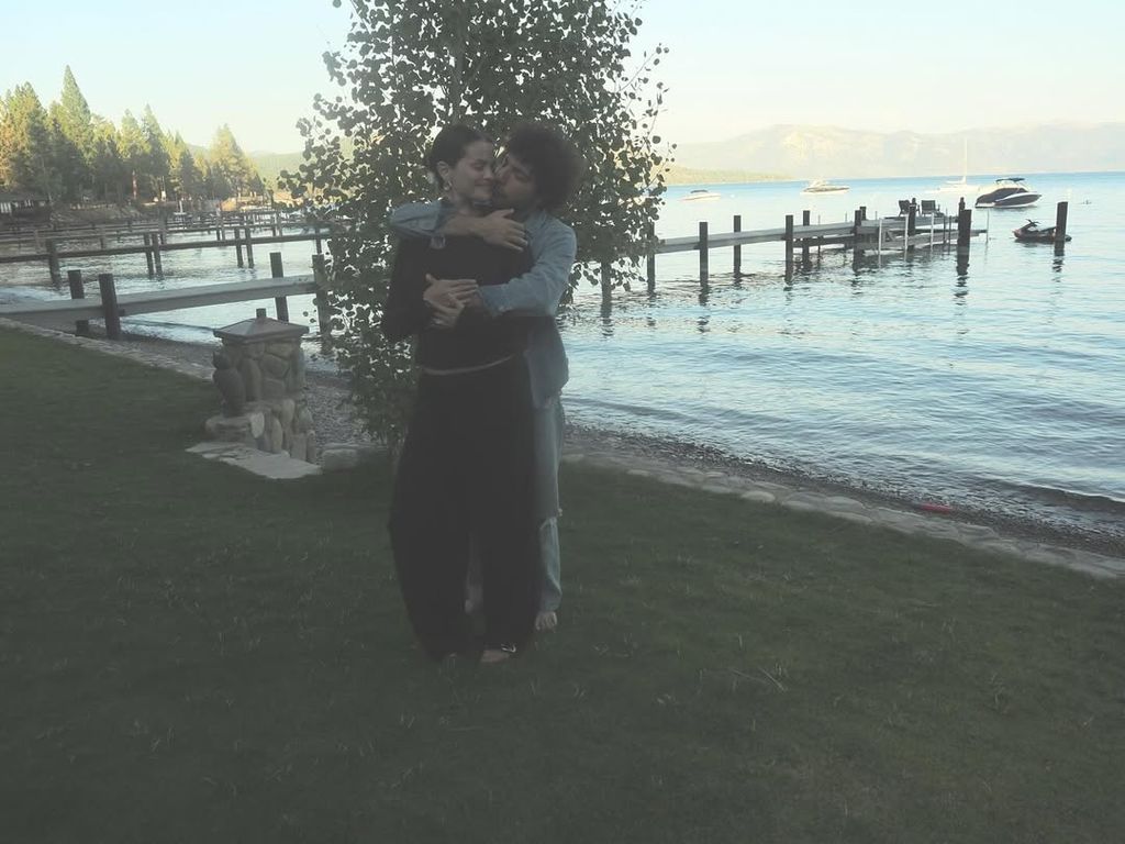 Selena and Benny