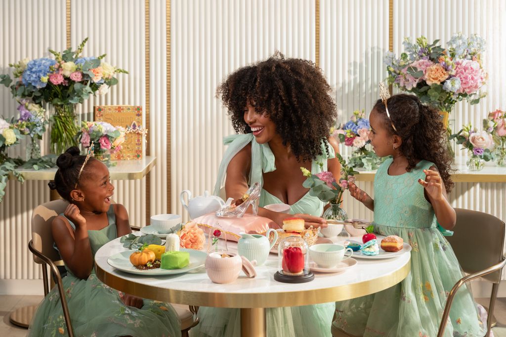 london hilton park lane disney afternoon tea