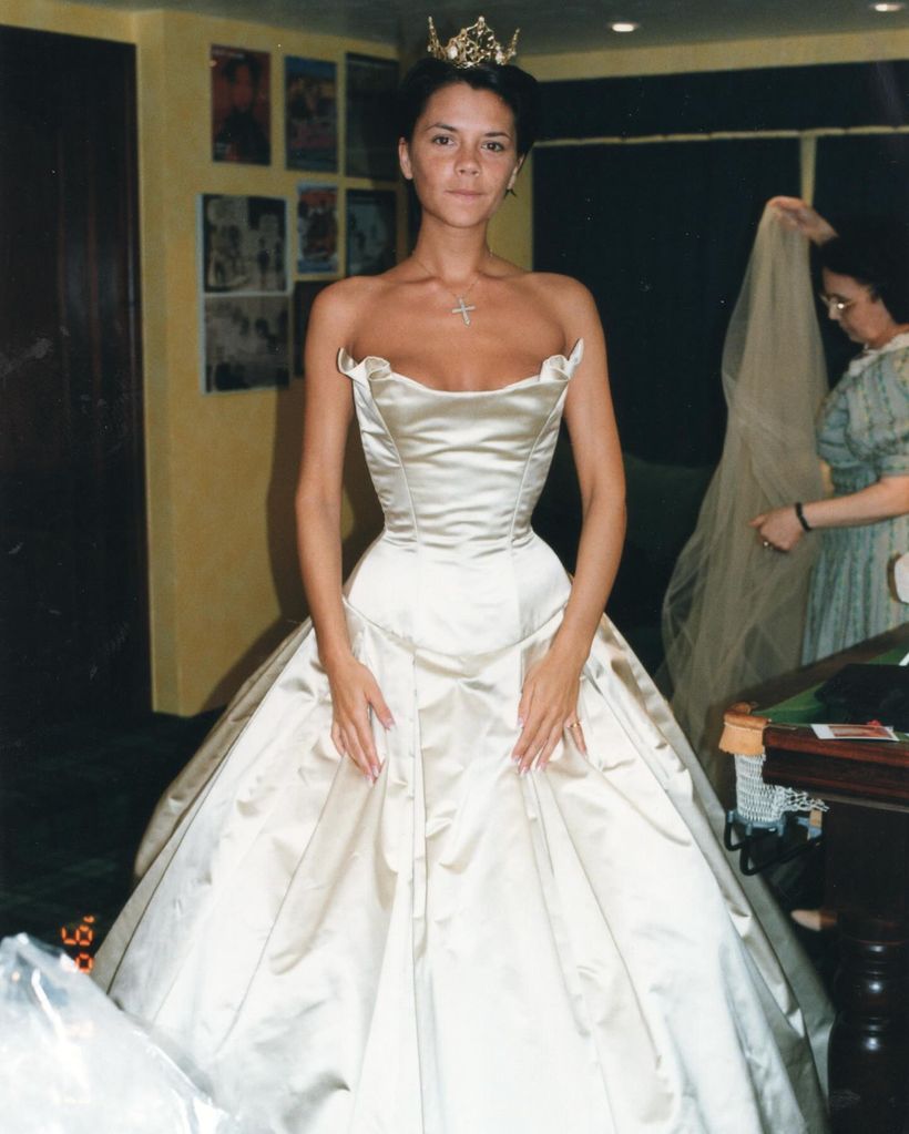 Victoria Beckham ドレス　パーティ　結婚式 Victoria Beckham ドレス パーティ 結婚式 Victoria Beckham
