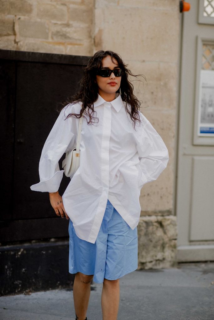 Thalia Besson tiba di Patou Spring Summer 2025 Show di Paris Fashion Week