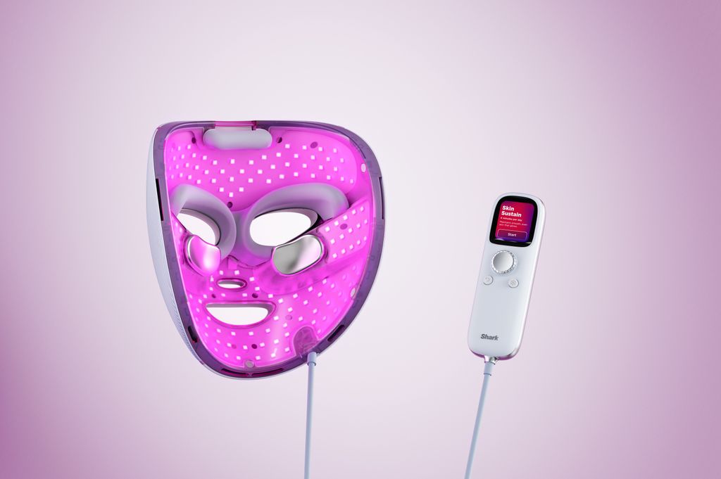 Shark Beauty CryoGlow Under-Eye Cooling and LED Anti-Ageing and Blemish Repair Mask
