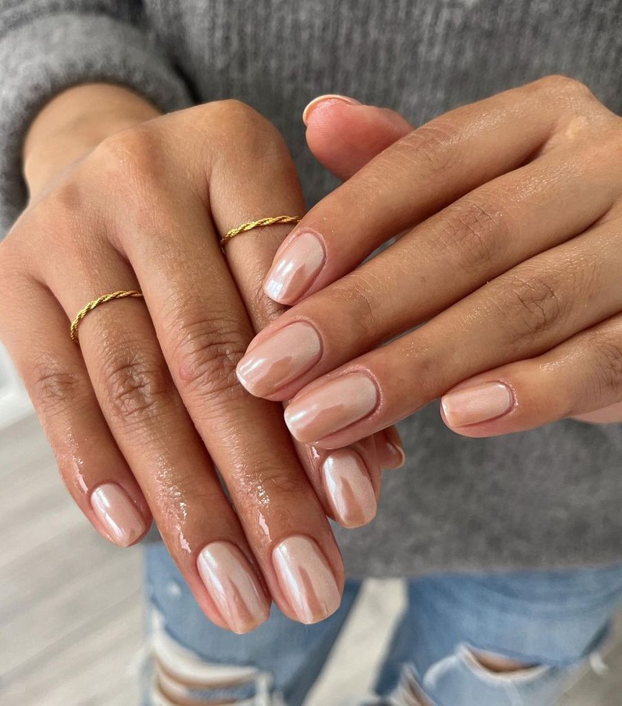 Soft, Sleek Nude Nails That Shine