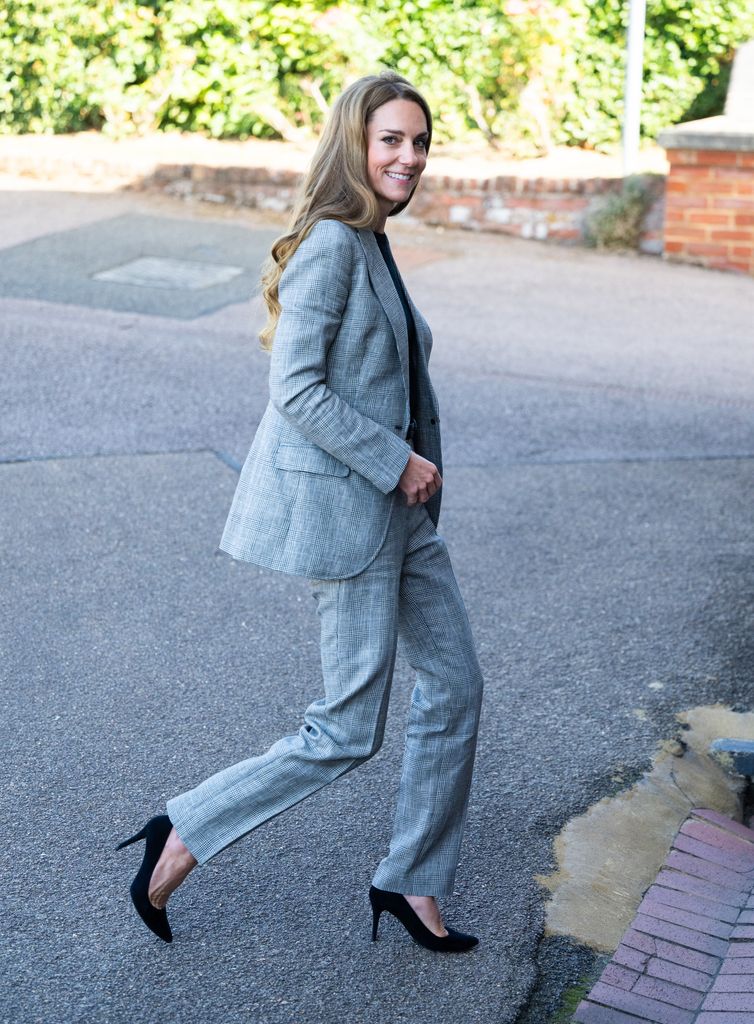 Kate arrives