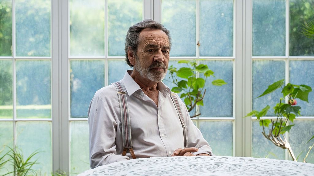 Robert Lindsay is set to star in Sherwood season 2