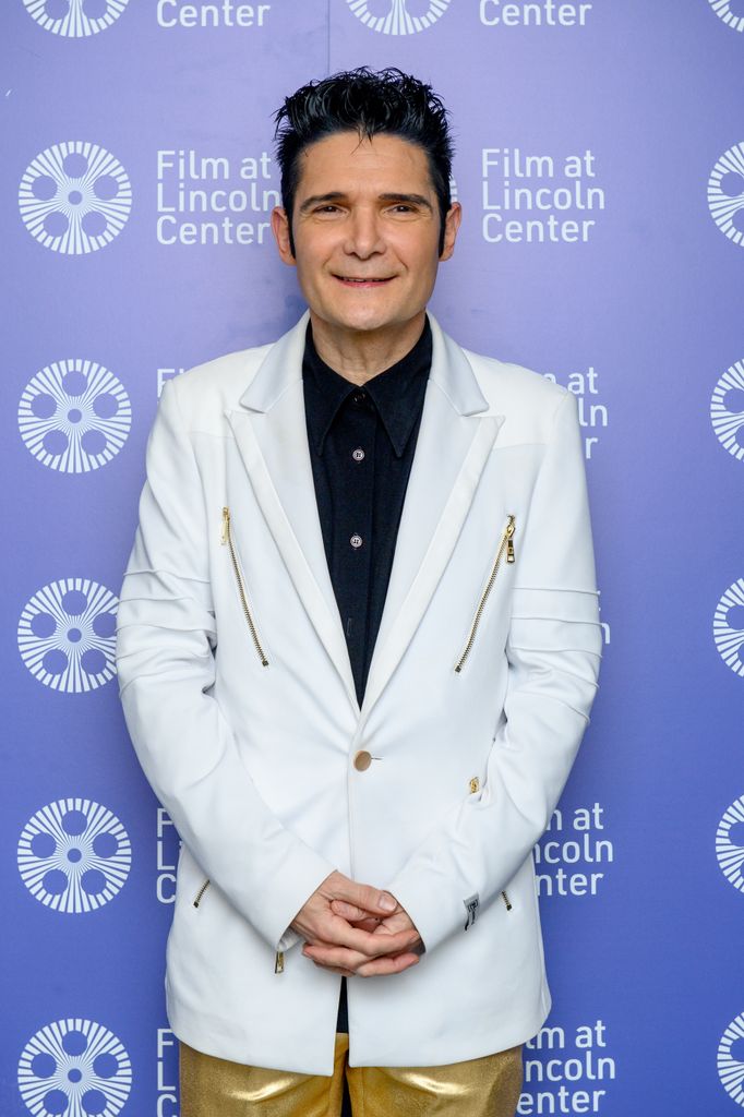 Corey's fans cheered him on through their online comments