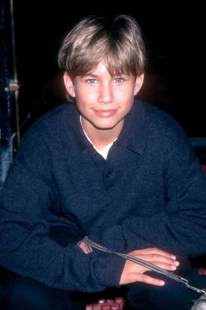 LOS ANGELES, CA - 1994: Actor Jonathan Taylor Thomas poses for a portrait circa 1994 in Los Angeles, California. (Photo by Ron Davis/Getty Images)