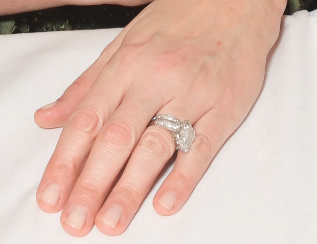 Penny Lancaster's ring up close