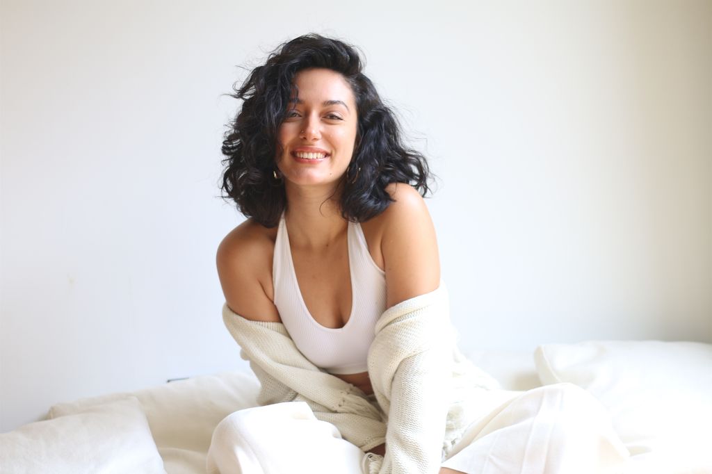 Farah wearing white