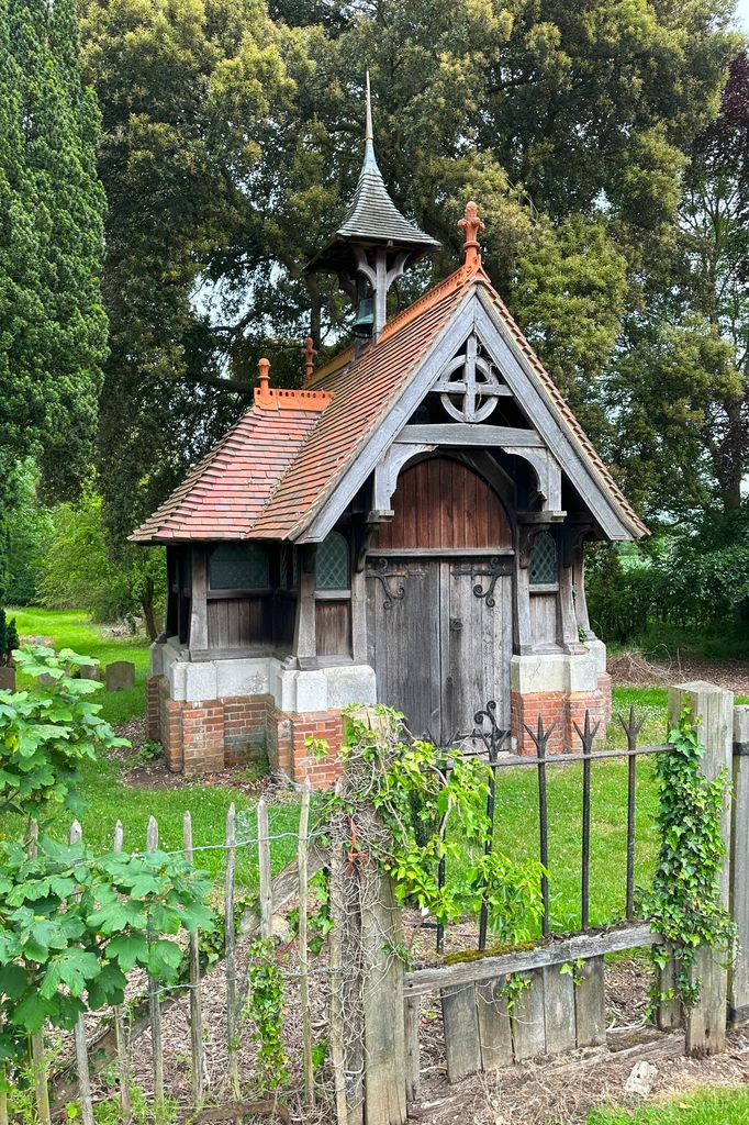 MIDDLE CLAYDON, UNITED KINGDOM - JUNE 01: A tiny disused Cemetery Chapel near to Claydon House, beside the Bernwood Jubilee Way trail on June 1, 2024 in Middle Claydon, Buckinghamshire, United Kingdom. Middle Claydon is a village and civil parish in the Aylesbury Vale district of Buckinghamshire. (Photo by Jim Dyson/Getty Images